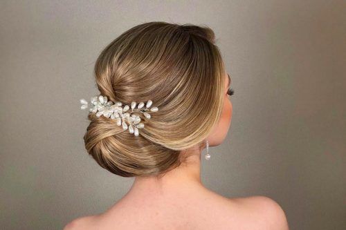 Gorgeous Wedding Hairstyles for Medium Lenght Hair