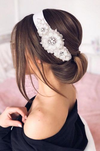 Elegant Updo With Headband #updo #mediumhair #hairstyles