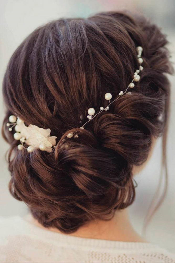 Amazing Hairstyles for Brides with Medium Hair picture2
