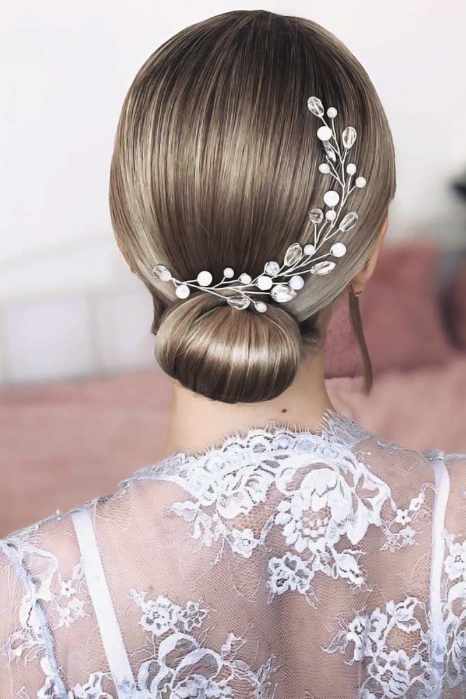 Wedding Hairstyles With Accessories #mediumhair