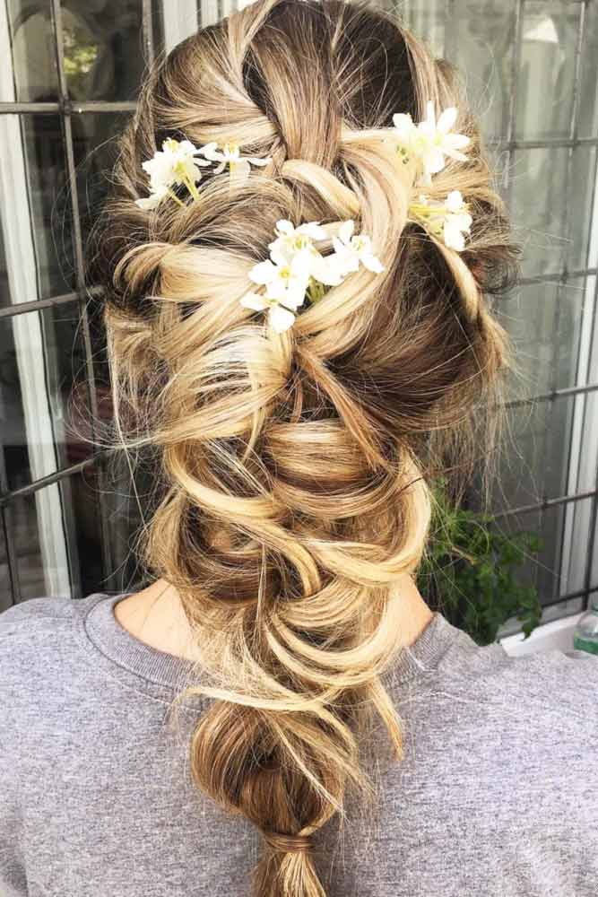 Summer Hairstyles with Flowers picture 2