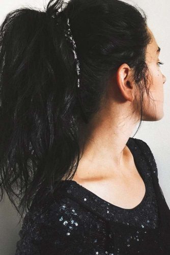 Messy High Ponytail in Black