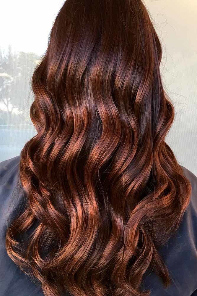 Chestnut Brown Hair With Highlights Sleek #brownhairwithhighlights #highlights
