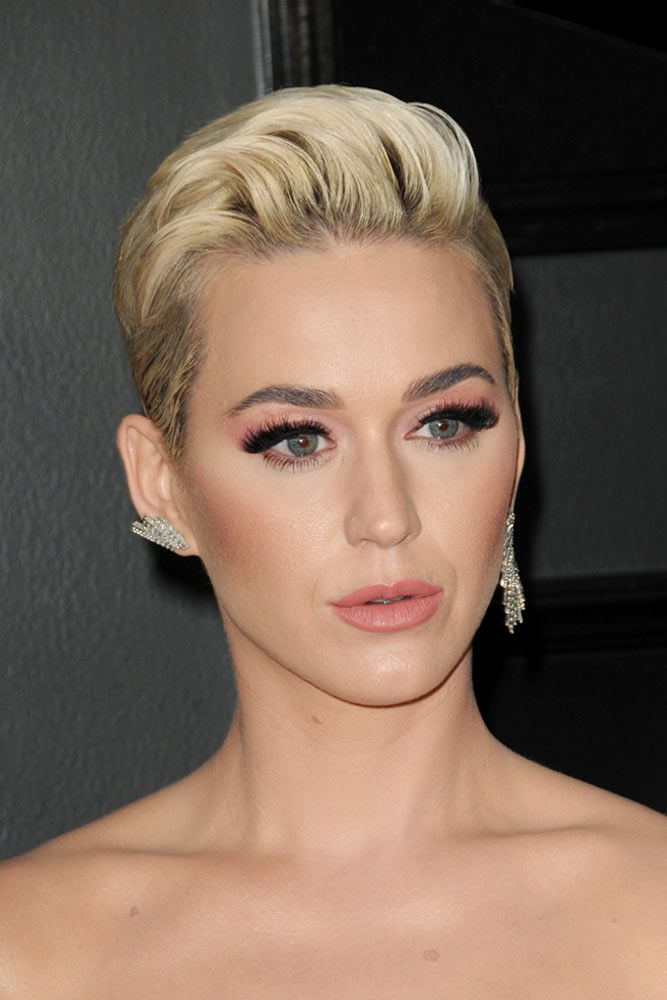 15 Blonde Pixie Haircuts Looks Like Katy Perry