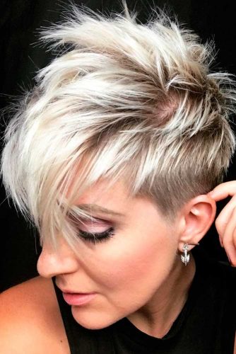 Blonde Pixie with Long Layers picture3