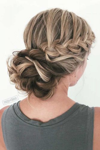 Side Braided Bun Romantic Style picture 1