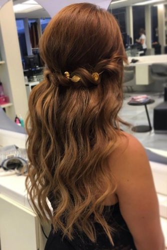 Quick And Easy Greek Hairstyles