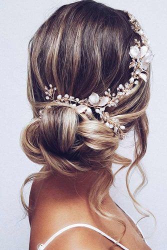 30 Ideas Of Unique Homecoming Hairstyles  LoveHairStyles