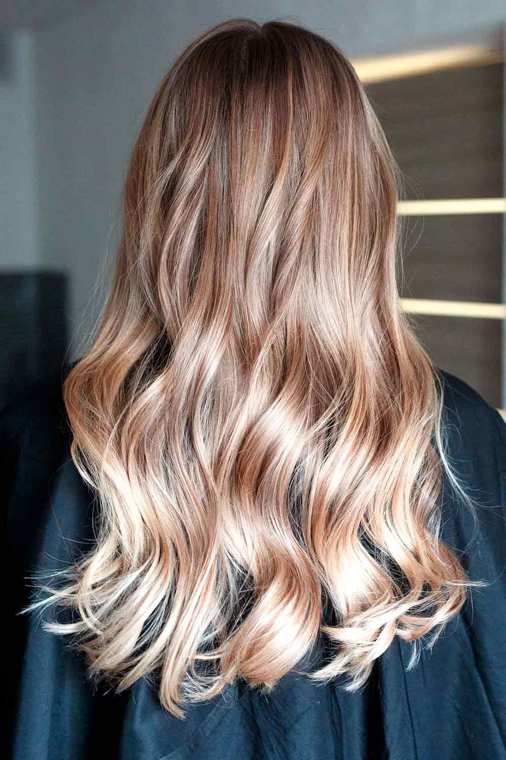 Blonde Ombre For Long Wavy Hair #lovehairstyles #fallhaircolors #longhairstyle