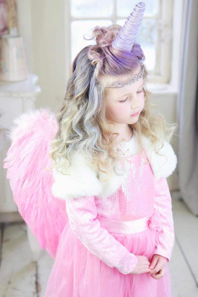 Unicorn Hairstyles Half-Up #haloweenhairstyles #half-up