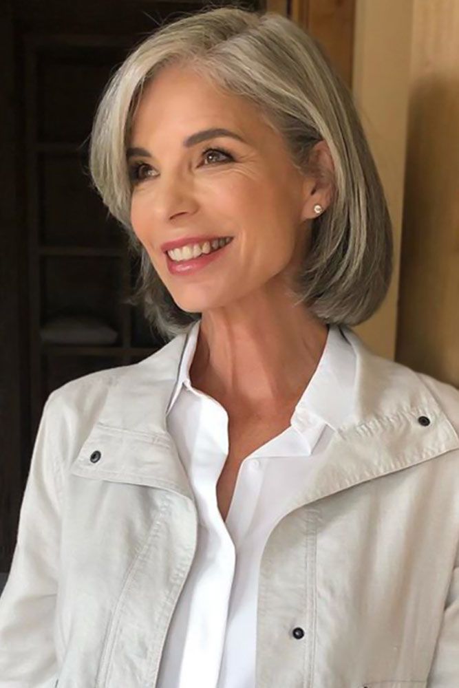 50 Short Haircuts For Older Women That Flatter Everyone | Lovehairstyles