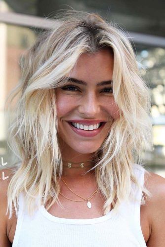 Textured Ideas For Charming Blondes #lobwithbangs #bobhaircuts #haircuts