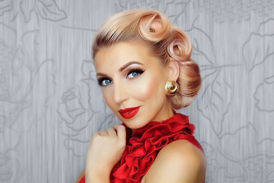 Elegant and Cute Hair Styles for Hot Date