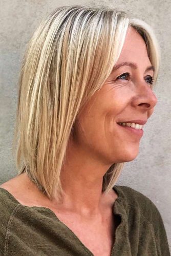 20 Short Haircuts For Women Over 40 Choose The Best One For You