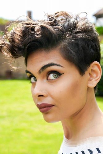 23 Cute And Flattering Curly Pixie Cut Ideas ...