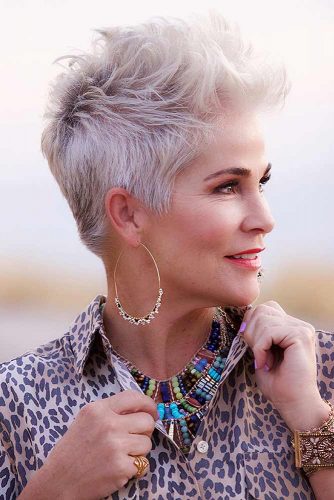 Latest Hairstyles for Women Over 50 to Amp Up Any Look