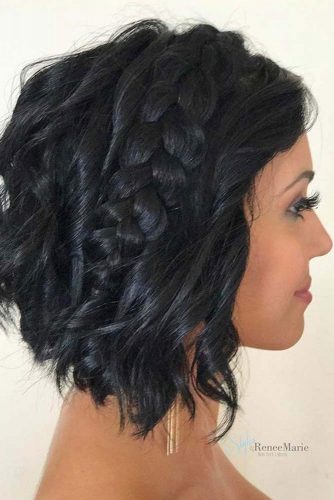 21 Super Quick Hairstyles For Short Hair Lovehairstyles Com