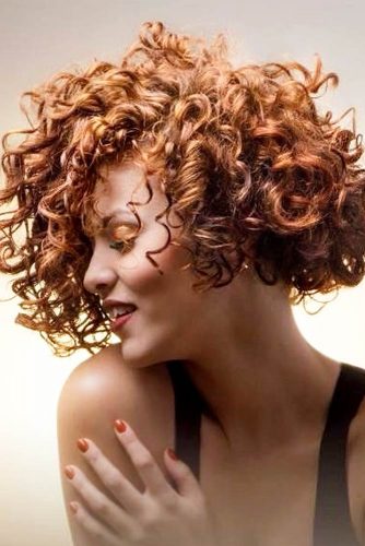 45 Fancy Ideas To Style Short Curly Hair Lovehairstyles Com