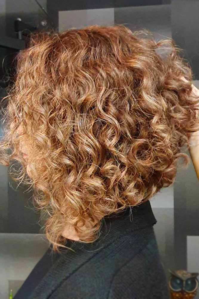 45 Fancy Ideas To Style Short Curly Hair | LoveHairStyles.com