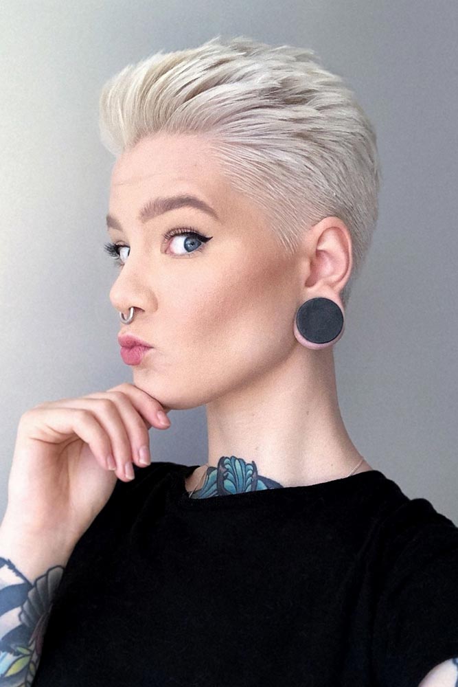 Pompadour Hairstyle Female Best Hairstyle   Pompadour Haircut Short Blonde 