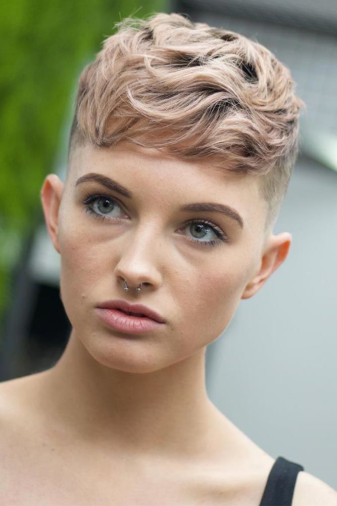 Choppy Taper Haircut Fade Blonde #taperhaircutwomen