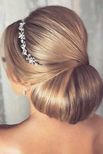 Accessorized Chignon picture3