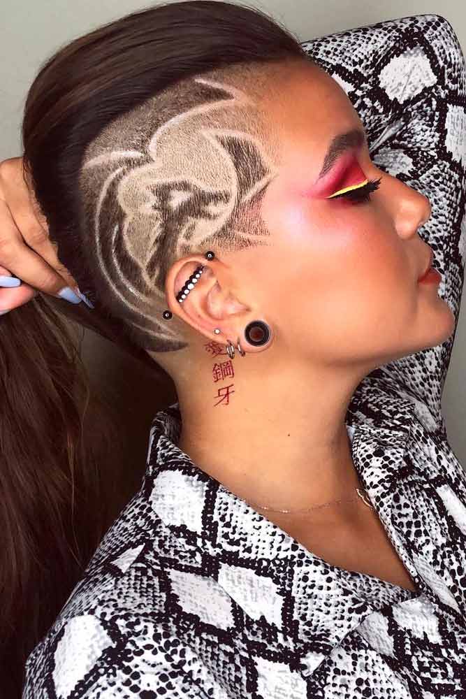 Disconnected Undercut Design On A Side With Dragon #hairstyles #undercut #disconnectedundercut