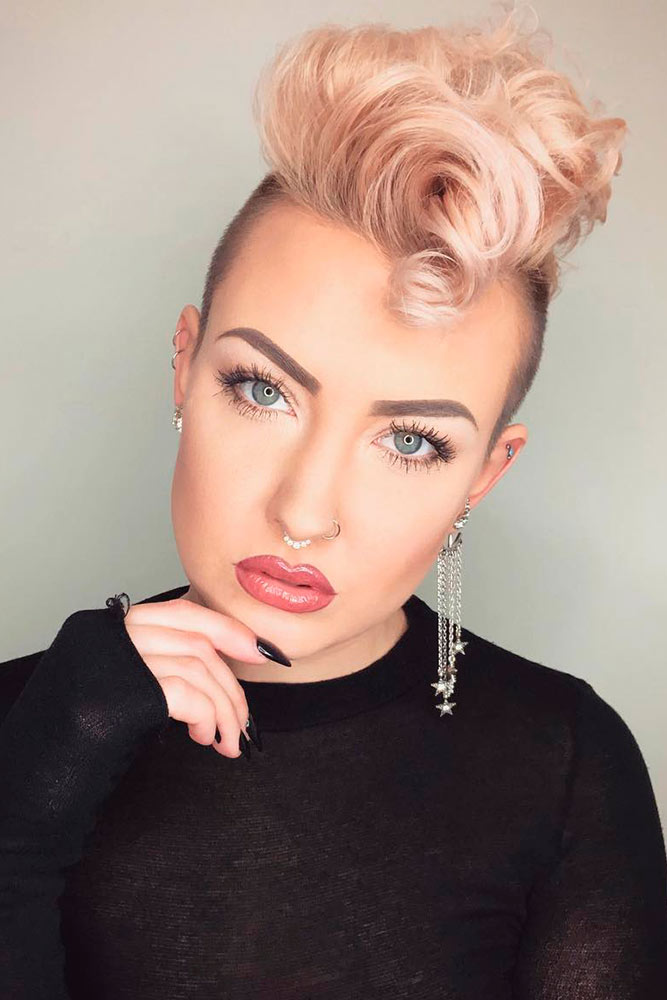 24 Cool And Daring Faux Hawk Hairstyles For Women