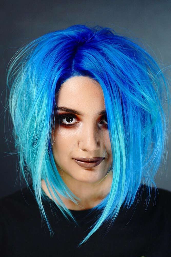 Lob With Blue Shades For Emo Girls #emohair #hairstyles #bluehair #longbob