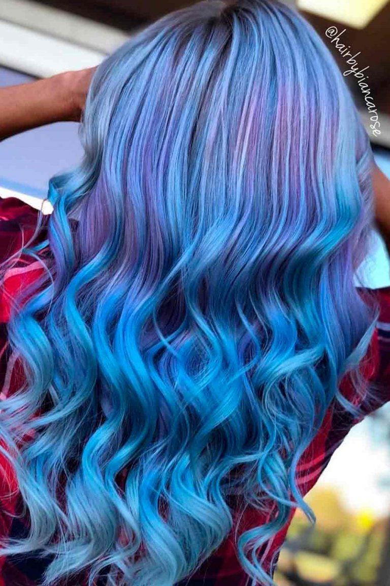 15 Bold And Trendy Mermaid Hair Ideas