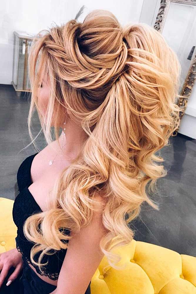 39 Totally Trendy Prom Hairstyles For 2023 To Look Gorgeous