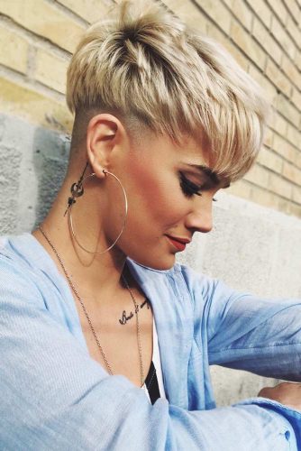 30 Best Short Hairstyles For Round Faces In 2020