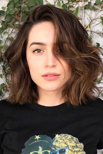24 Shoulder Length Haircuts To Flatter You | LoveHairStyles.com
