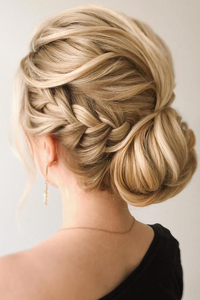 how to do a side french braid bun