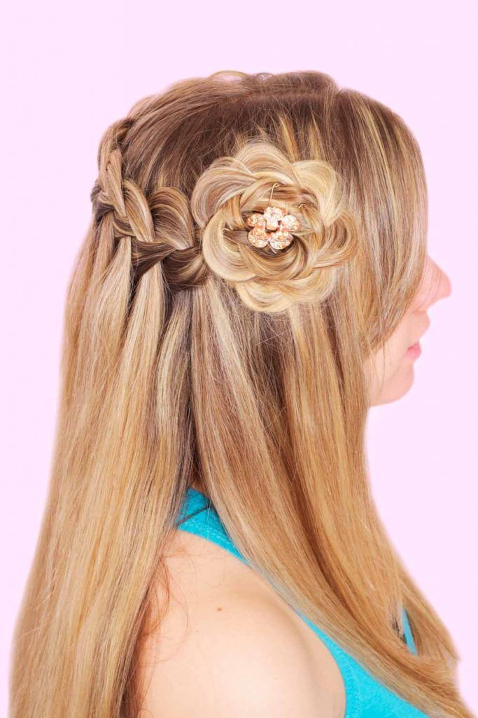 Half Up Half Down Wedding Hairstyles With Hair Flowers