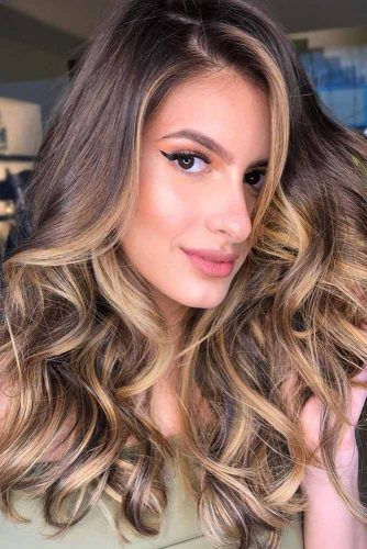 Chestnut Brown And Gold Highlights #brunette #brownhair #blondehair