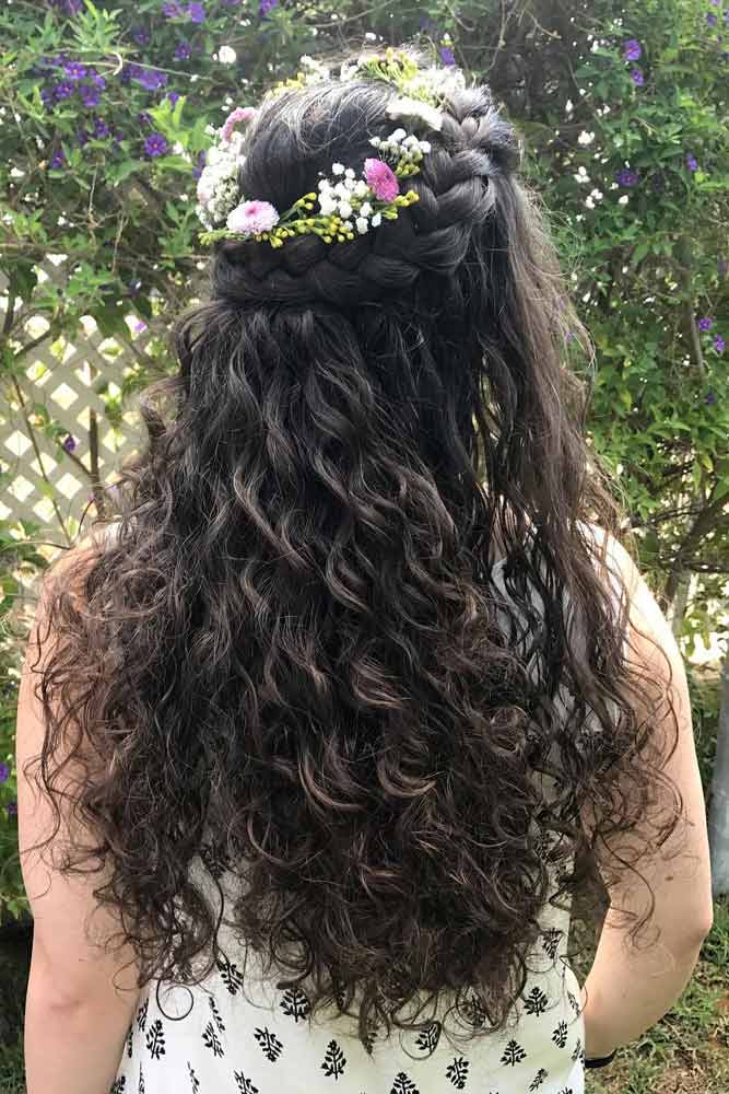 Half Up Braided Long Curly Hair #longcurlyhair #curlyhairstyles #hairtype #hairstyles #longhair