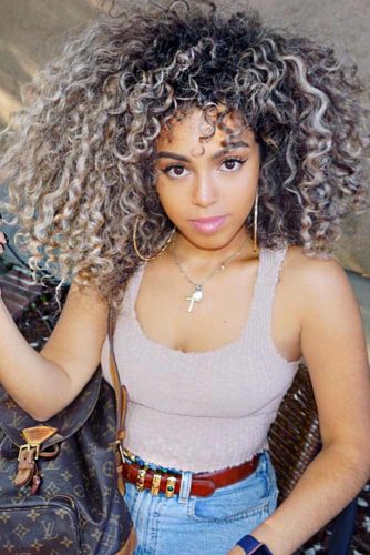 Long Curly Hair With Bangs picture1