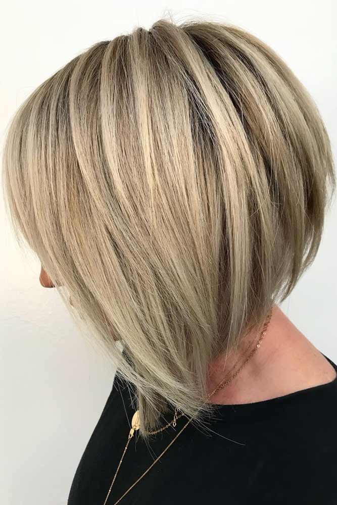 Straight Inverted Haircut #haircutsforwomen #womenhaircuts #haircuts #invertedhaircut 