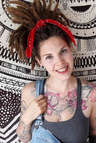Dreadlocks Hairstyles With Accessories picture2