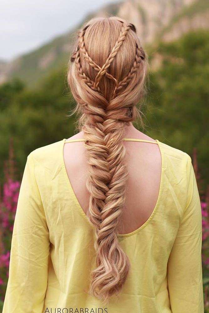 Gorgeous Crisscrossed Braids Into A Fishtail Idea #howtofishtailbraid #fishtailbraid #braids #hairstyles