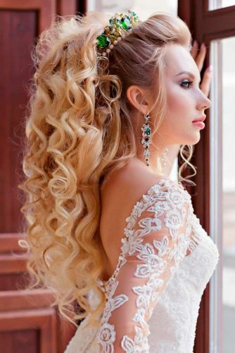 Inspiring Swept Back Wedding Hairstyles For Any Bride