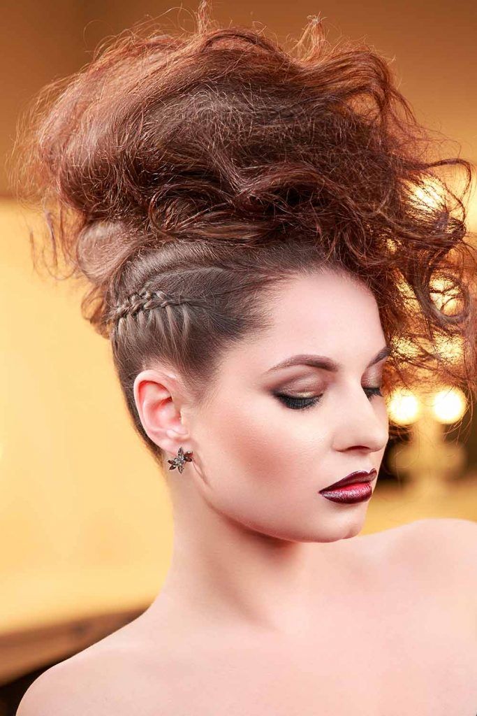 Mohawk Hairstyle With Side Dutch Braid