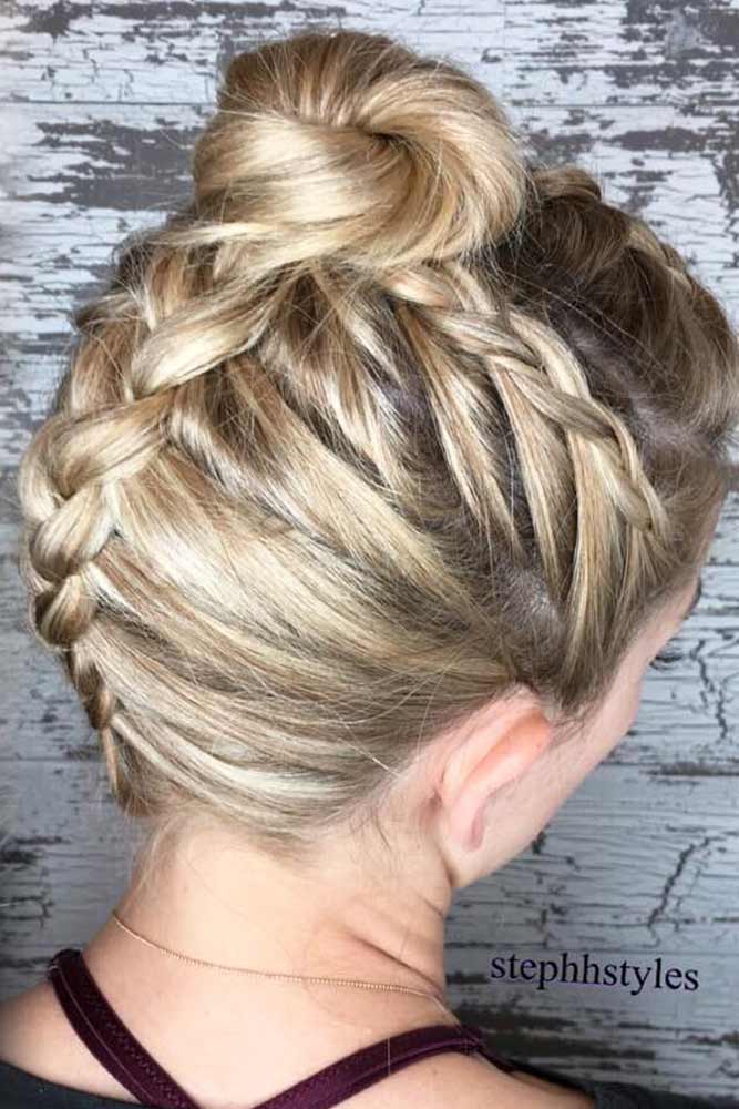 30 Easy And Fancy Ideas Of Wearing Hair Bun For Short Hair