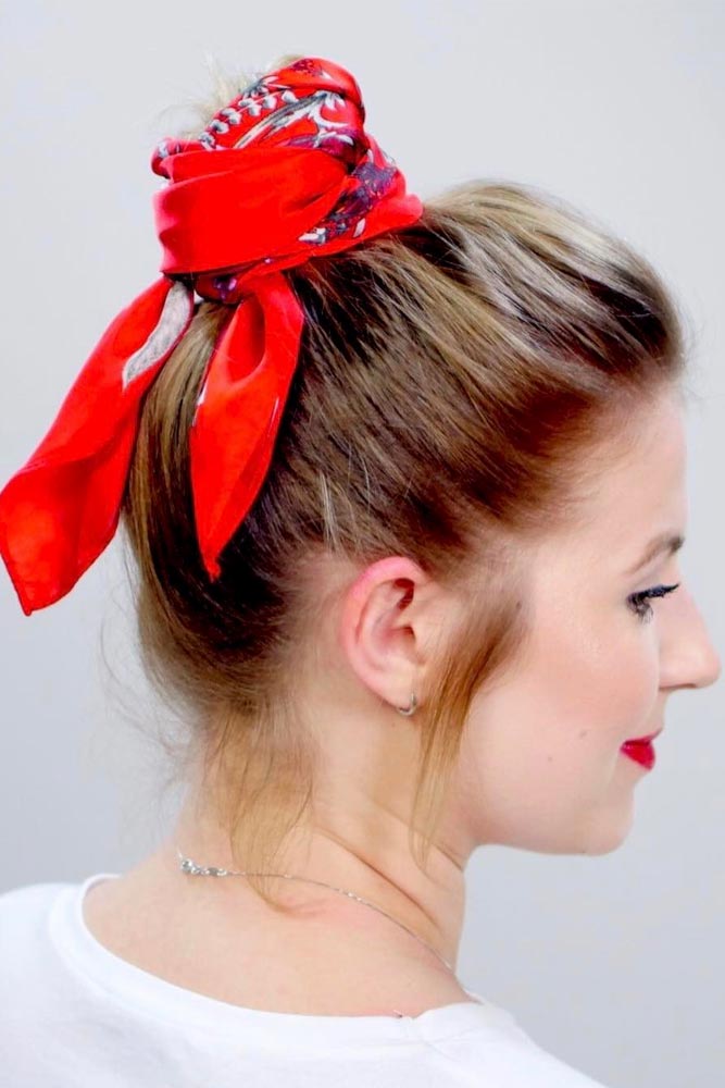 30 Easy And Fancy Ideas Of Wearing Hair Bun For Short Hair