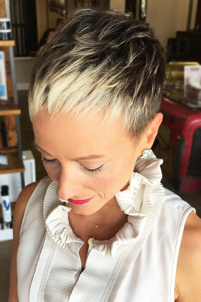 35 Pixie Haircuts For Women Over 50 To Enjoy Your Age