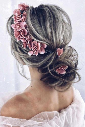 Voluminous Low Bun With Accessories #weddingupdo #weddinghair #hairstyles #lowbun #hairaccessories