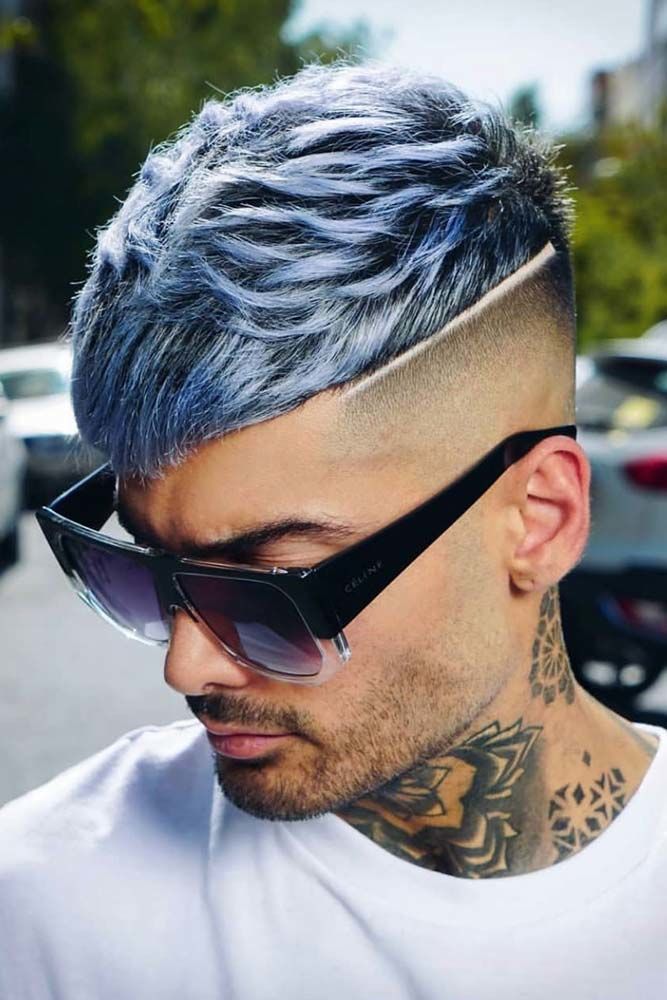 Blue Textured Top Hard Part #caesarhaircut #menshaircuts #shorthaircuts