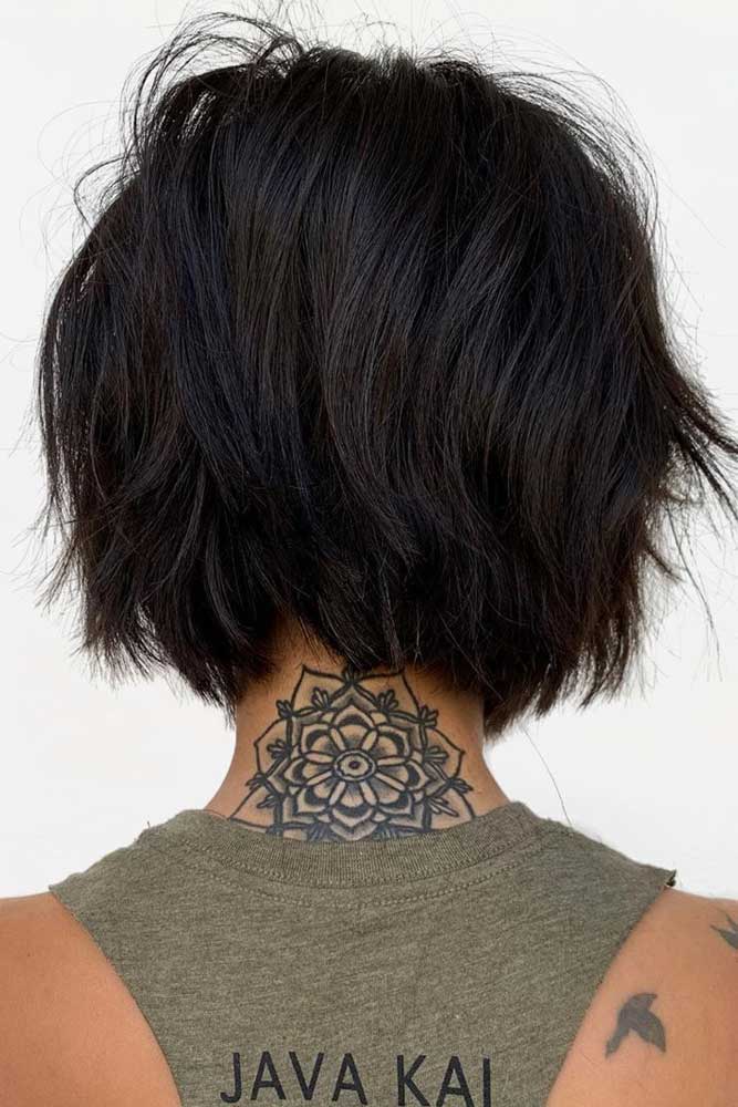 Short Textured Bob #faceshapes #longface» width=«667» height=«1000