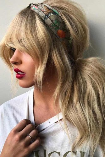 Effortless Side Ponytail #hairstyles #longhairstyles #faceshapes #ponytail